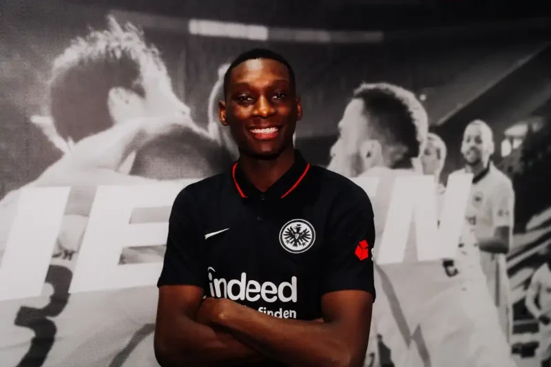 Randal Muani bị Luis Enrique cho ra rìa